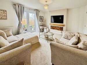 Photo 9- click for photo gallery